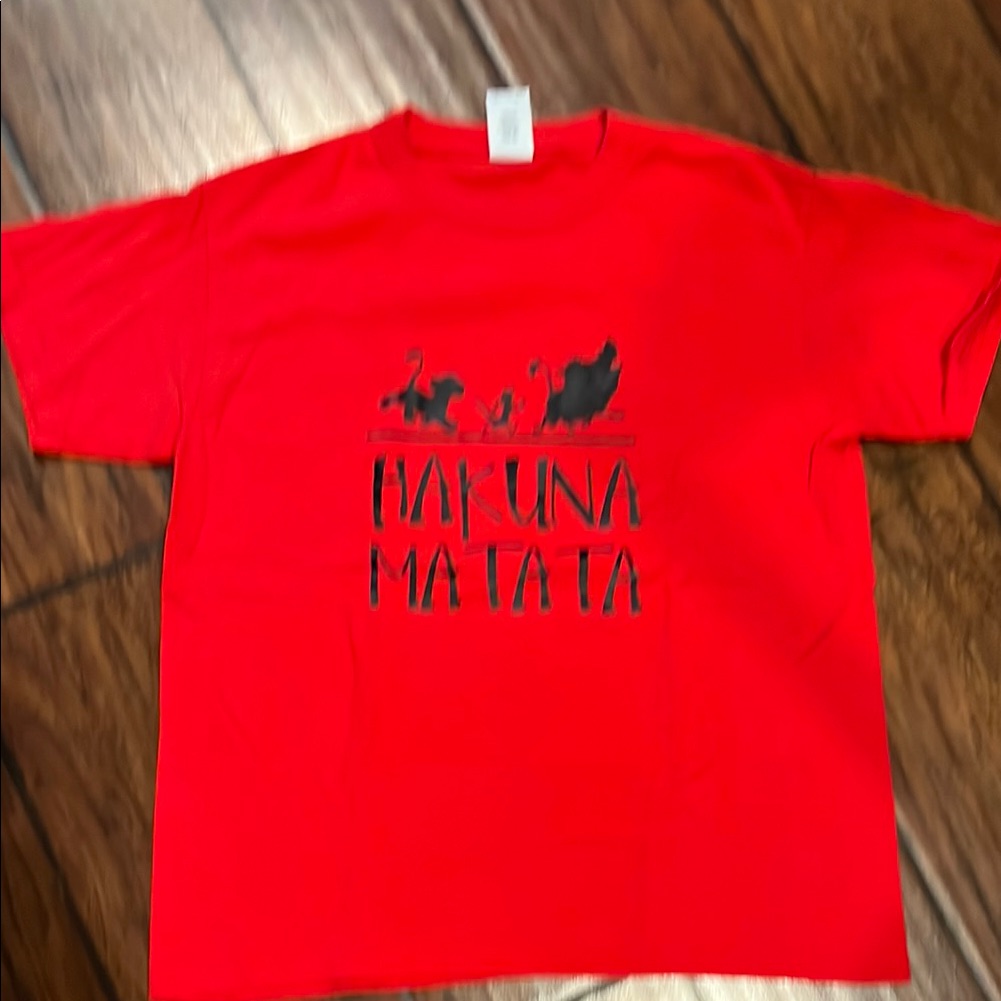 Gildan Red Hakuna Matata Kids Tee